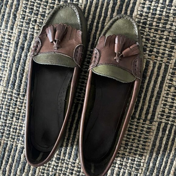 G.H. Bass Brown and Green Leather Tassel Loafers - Picture 4 of 7